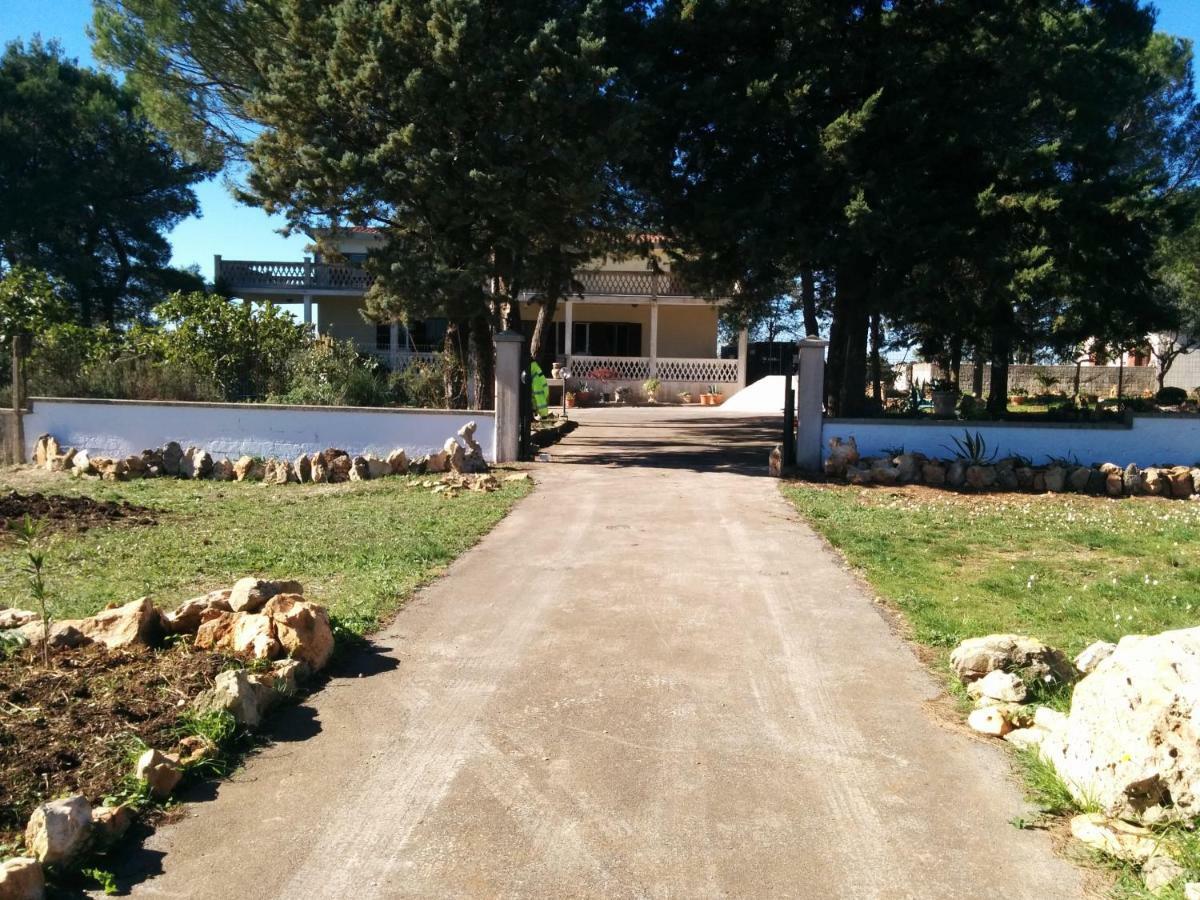 Villa 2 Fields Castellaneta Kültér fotó